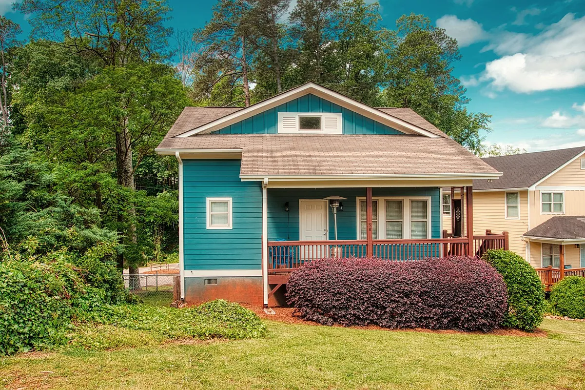 Building Photo - 198 Weymanda Ct
