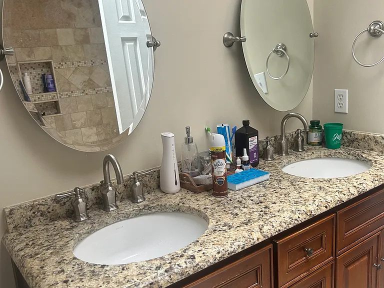 10136 Oakley Pointe Dr — Photo 8