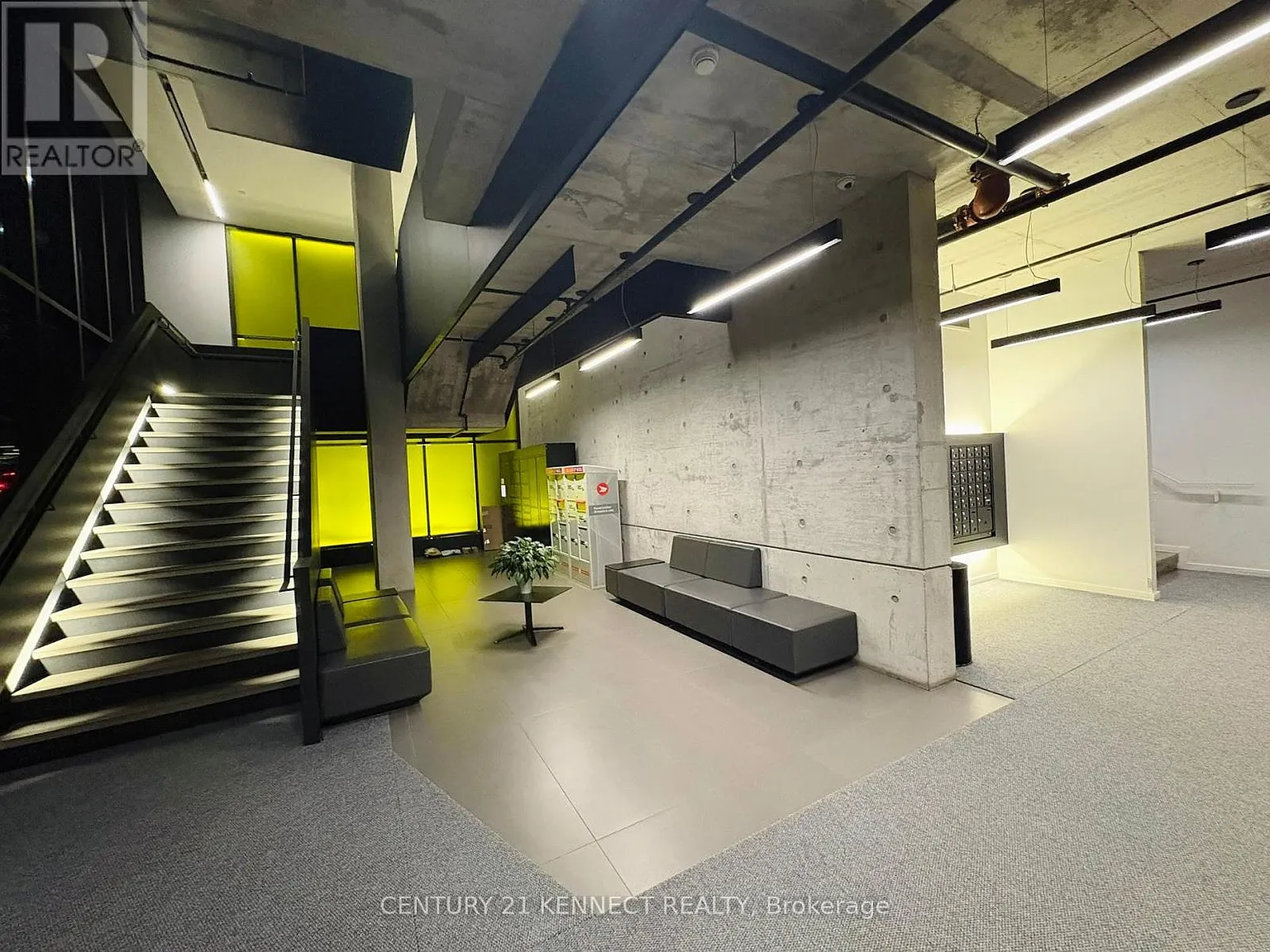1 bed, 500 sqft, $2,200 — Photo 3