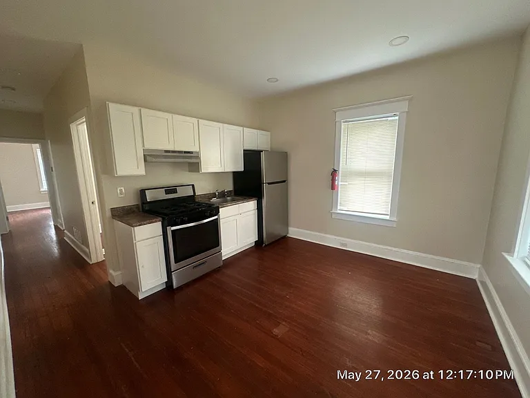 1057 Lyndale Ave #1 — Photo 3
