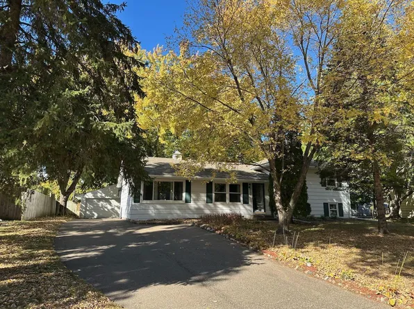 8784 Inman Ave S, Cottage Grove, MN 55016