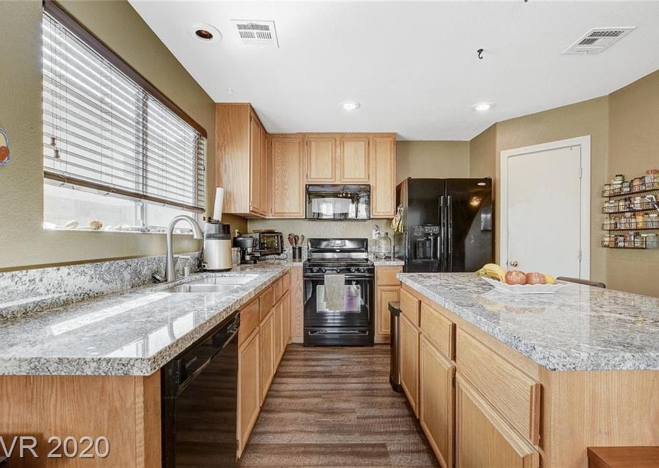 1st image of 7230 American Pride St