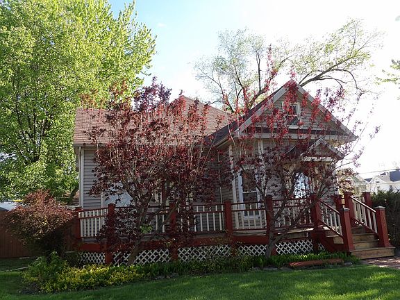 3rd image of 502 E McPherson St