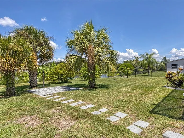 7403 Snow Dr — Photo 38