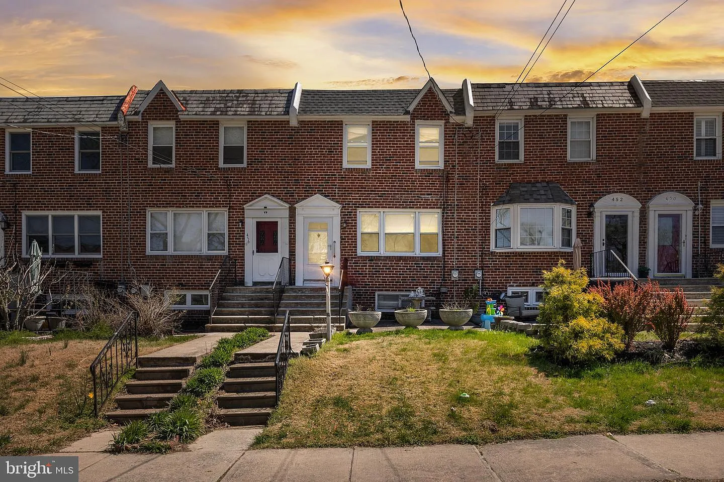 454 Woodlawn Ter photo 1
