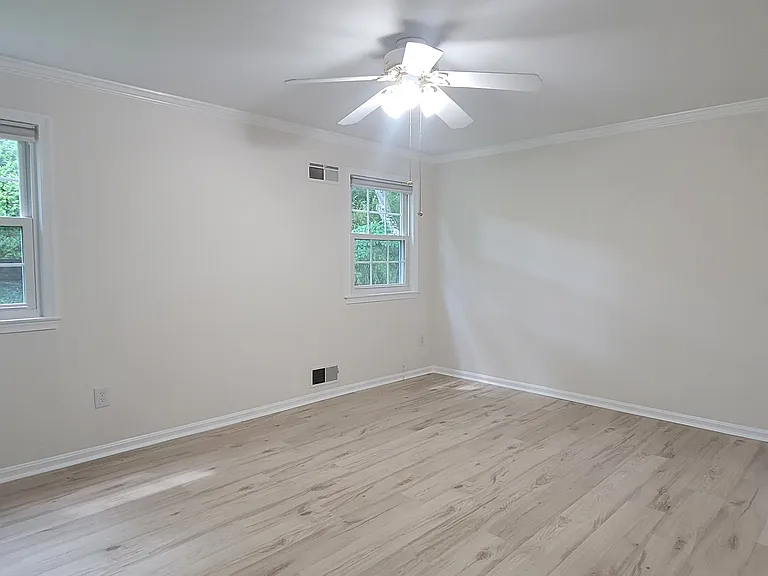 12812 Bluet Ln — Photo 16