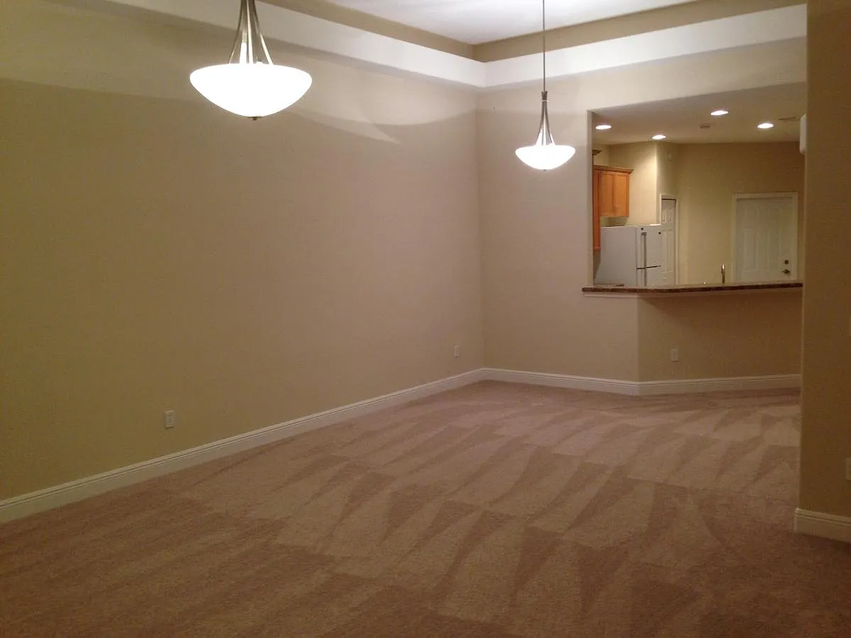 124 Bauer Circle — Photo 2