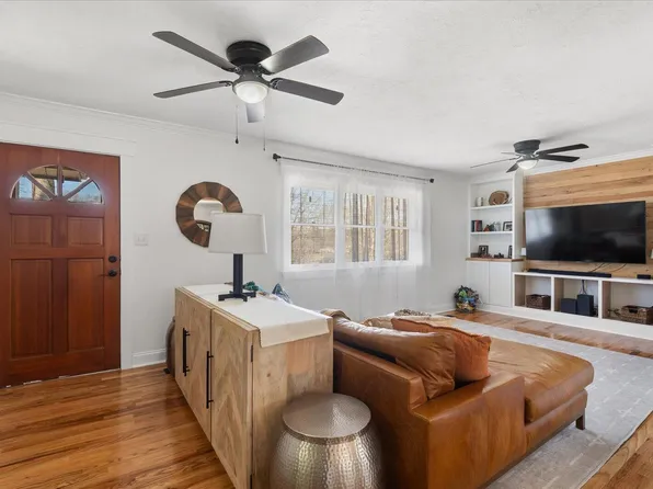 3302 Weeks Cir NE, Cleveland, TN 37312