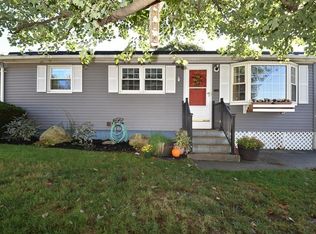 216 Leamy St, Gardner, MA 01440