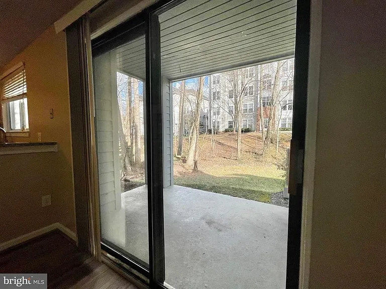 11713 Summerchase Cir #1713C — Photo 36