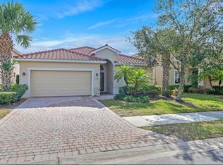 1998 Fairmont Ln, Naples, FL 34120
