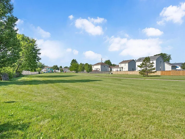 2707 River Bend Ln — Photo 23