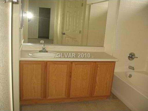 4th image of 2054 Seattle Shore St