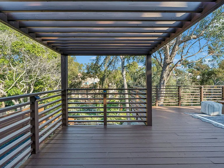 4279 Hortensia St — Photo 37