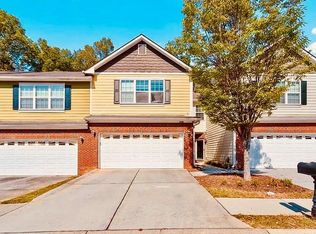 1126 Treymont Ln, Lawrenceville, GA 30045