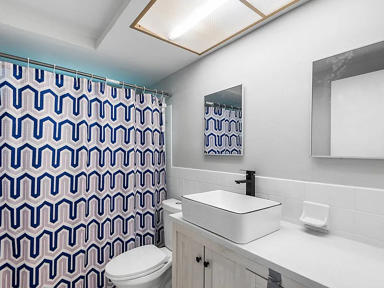 7913 Raintree Dr — Photo 6