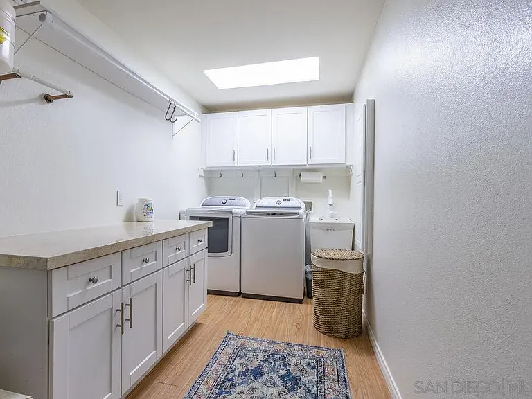 2508 Manchester Ave — Photo 67