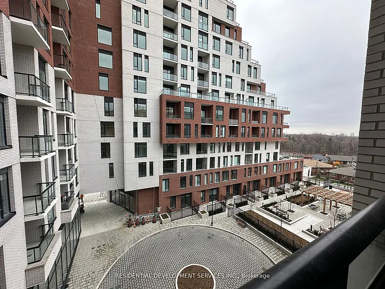 3100 Keele St #502 — Photo 6