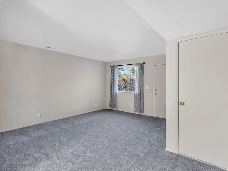 4241 W Bampton Ln S #25 — Photo 7