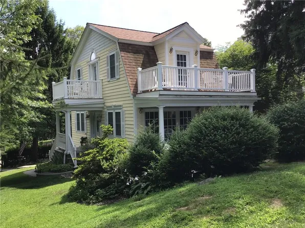 53 Brandeis Avenue, Mohegan Lake, NY 10547