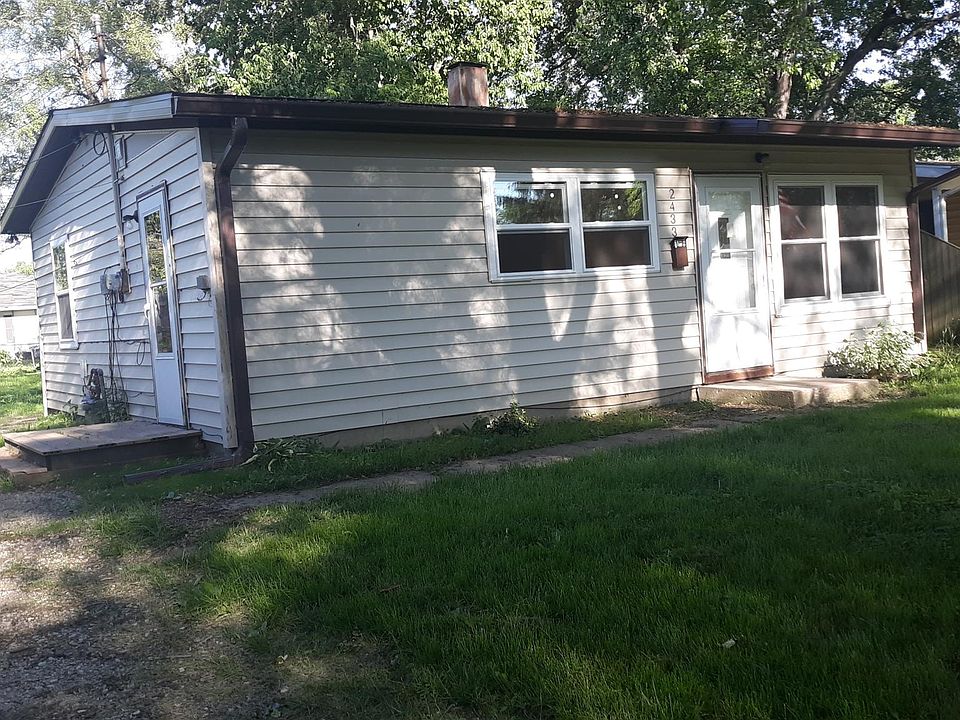 1st image of 2433 Oxford St
