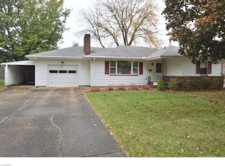 994 Collins Ave, Youngstown, OH