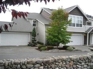 1303 Maddox Creek Rd #D, Mount Vernon, WA 98274