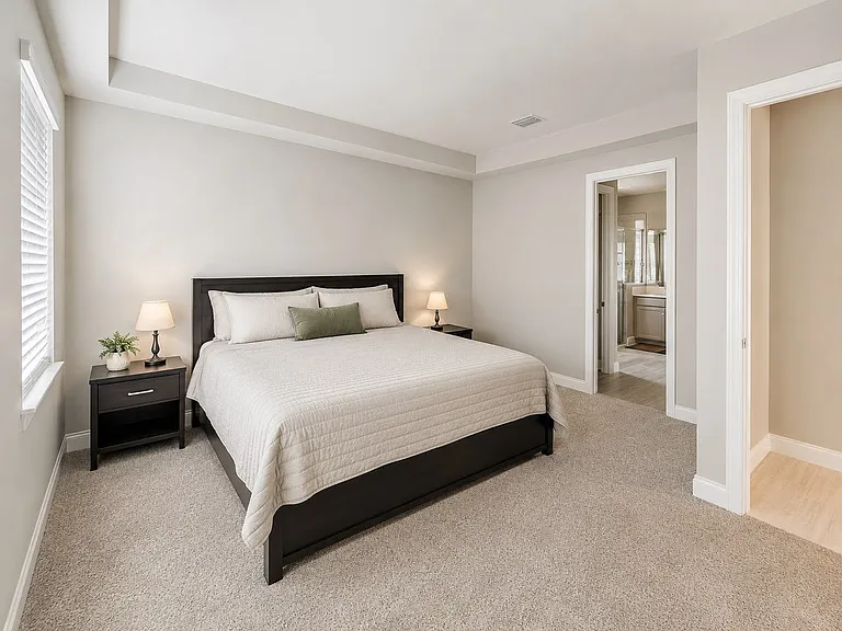 6345 NW Cloverdale Ave — Photo 20