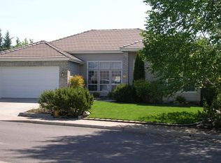 807 Ridgeview Dr, Medford, OR 97504