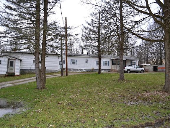2nd image of 421 Connor Ave SW