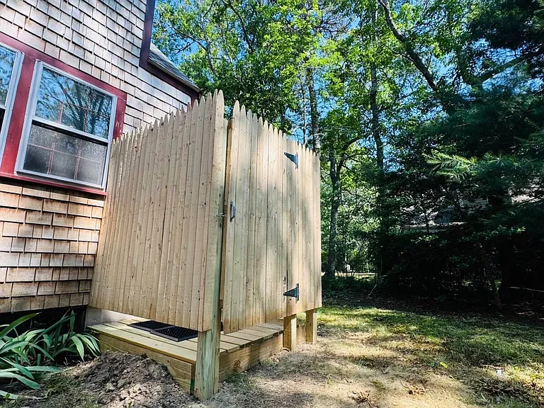 8 Terry Ave — Photo 25
