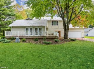 978 Rosegarden Dr NE, Warren, OH