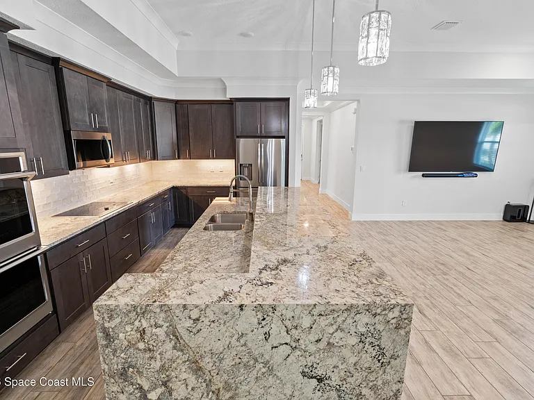 82 Hubble Ln — Photo 5