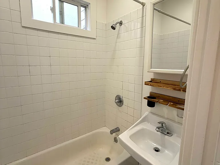 145 Gough St #1 — Photo 7