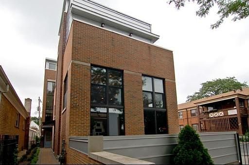 1st image of 2130 W Foster Ave #A