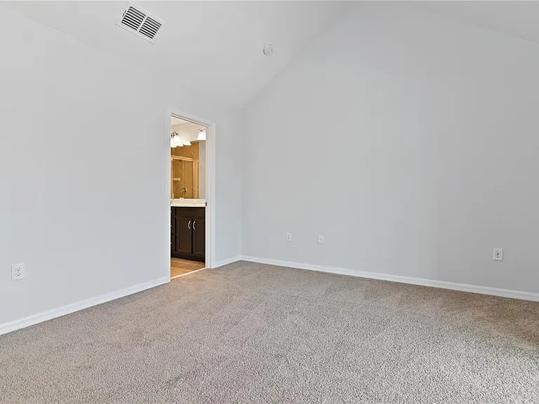 2913 Windmill Dr — Photo 14