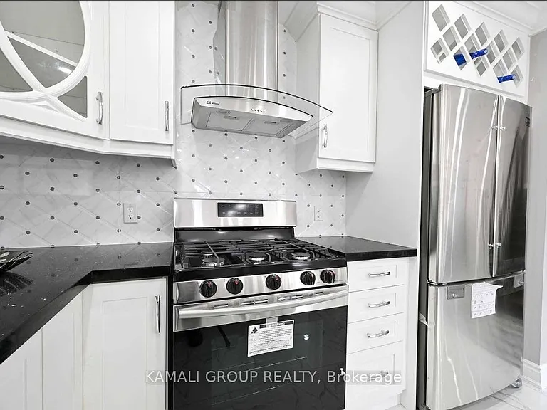 39 Walter Ave S #MAIN — Photo 9