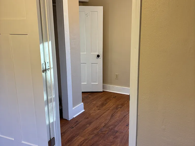 1419 S Fern St — Photo 14