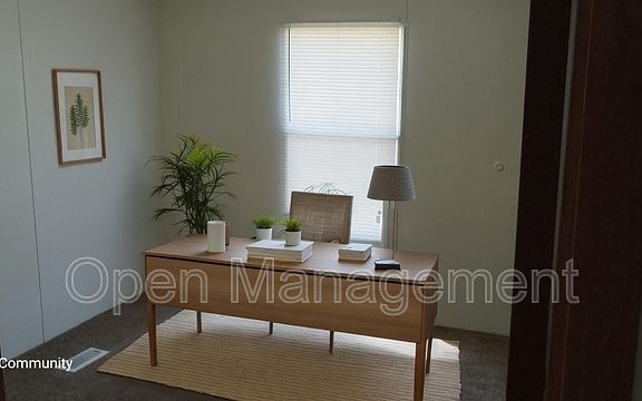 3rd image of 1100 Thornwood Dr Lot 403