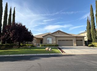 14215 Raphael Ave, Bakersfield, CA 93306