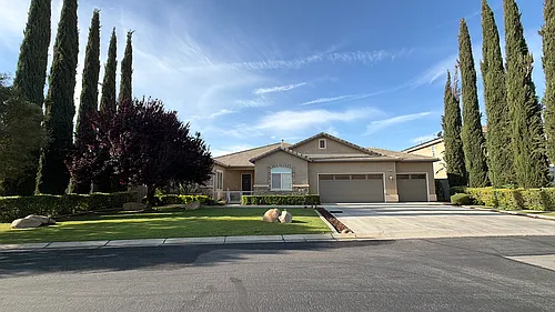 14215 Raphael Ave Photo 1
