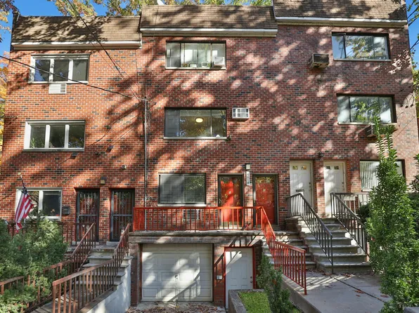 4618 Arlington Avenue image 1 of 31