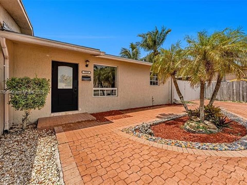 1st image of 7920 NW 171st St #0