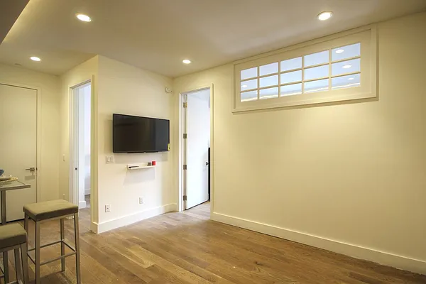 Rented by Rentopia | media 33