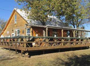 1925 3500th Ave, Chapman, KS 67431