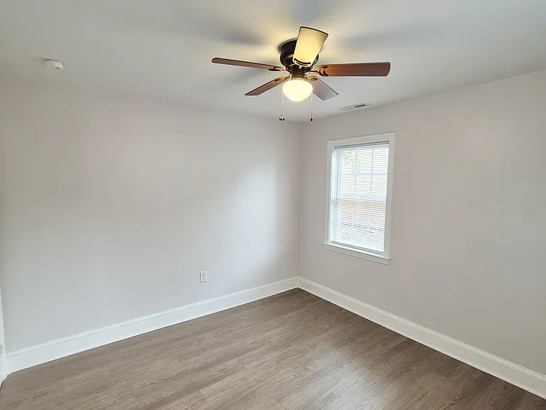 115 Slagle Ave — Photo 34