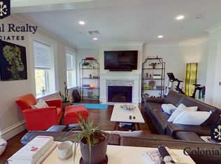 9 Alton Pl #1, Brookline, MA 02446