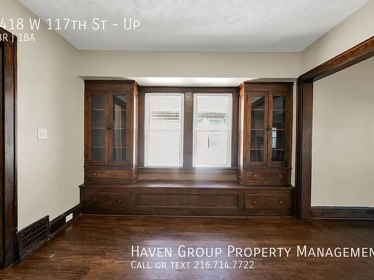 3418 W 117th St #UP — Photo 8