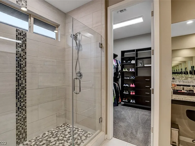 6032 Andezano Dr — Photo 15
