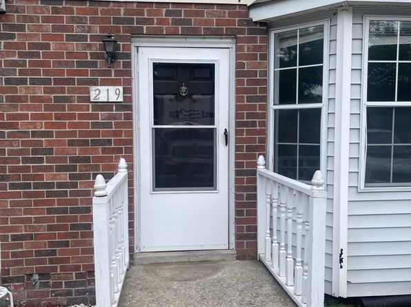 217 Arrowhead Dr